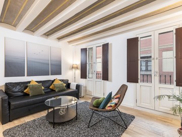 living - Piso de 87m² en venta en Gótico, Barcelona - featured