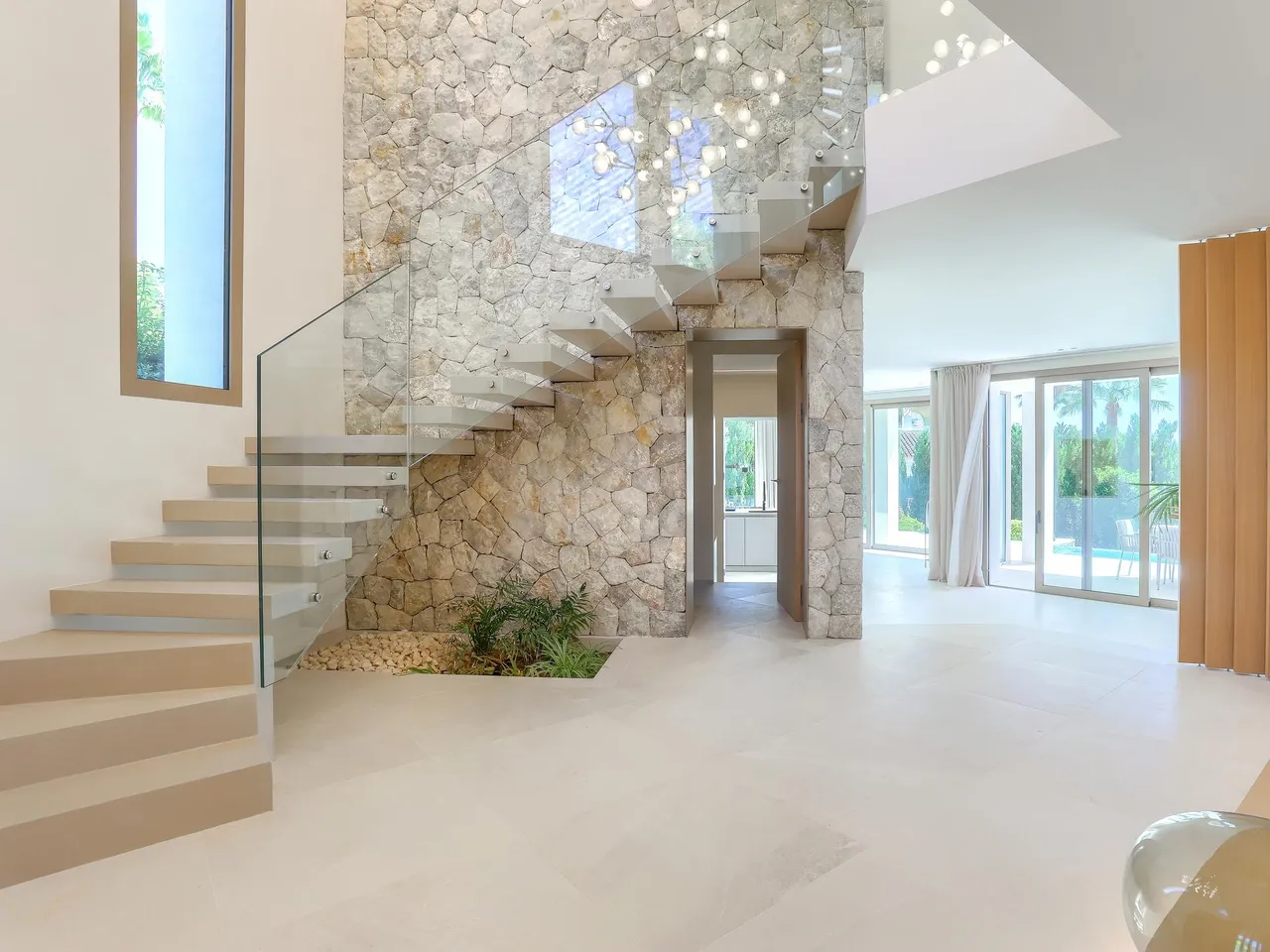 living - 645m² house / villa for sale in Bendinat, Balearic Islands - gallery - 7