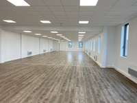 logistics - Light Industrial Premises / Offices For Rent - gallery thumbnail - 2