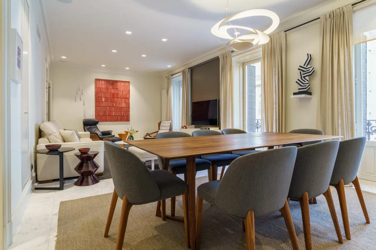 living - 120m² apartment for rent in Castellana, Madrid - gallery - 7