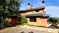 living - Casa / villa de 512m² en venta en Ciudalcampo, Madrid - gallery thumbnail - 3