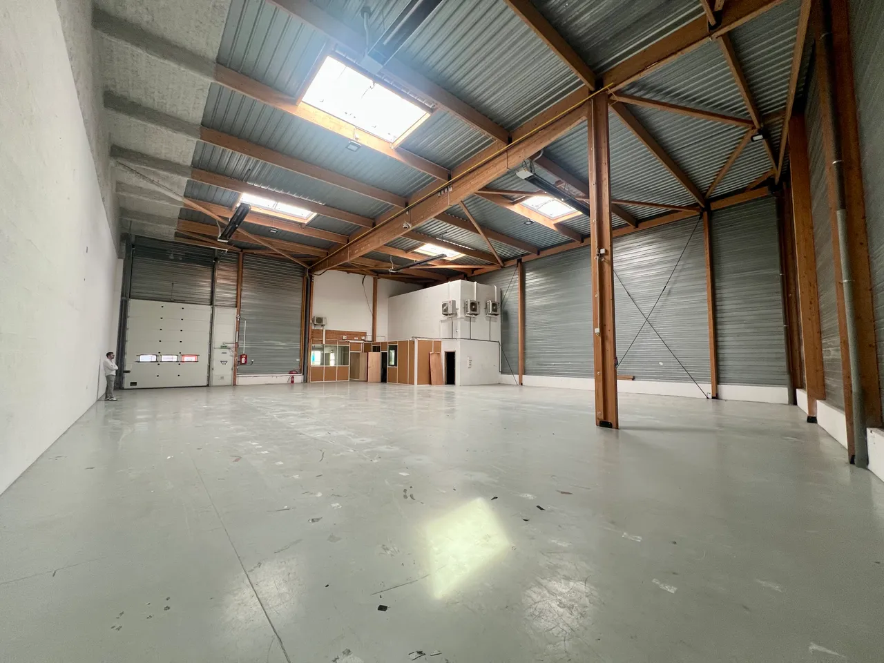 logistics - Activités / Bureaux À Louer - gallery - 4
