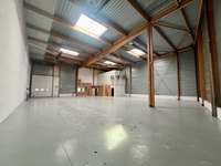 logistics - Activités / Bureaux À Louer - gallery thumbnail - 4