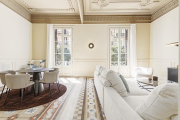 living - Piso de 204m² con 9m² terraza en venta en Eixample Derecho - featured