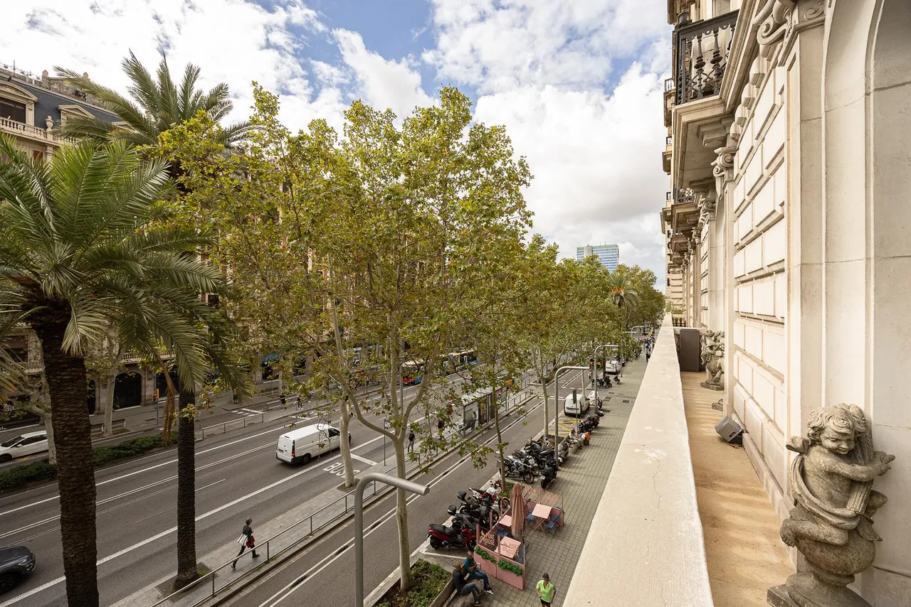 living - Piso de 273m² con 12m² terraza en venta en Eixample Izquierdo - gallery - 6