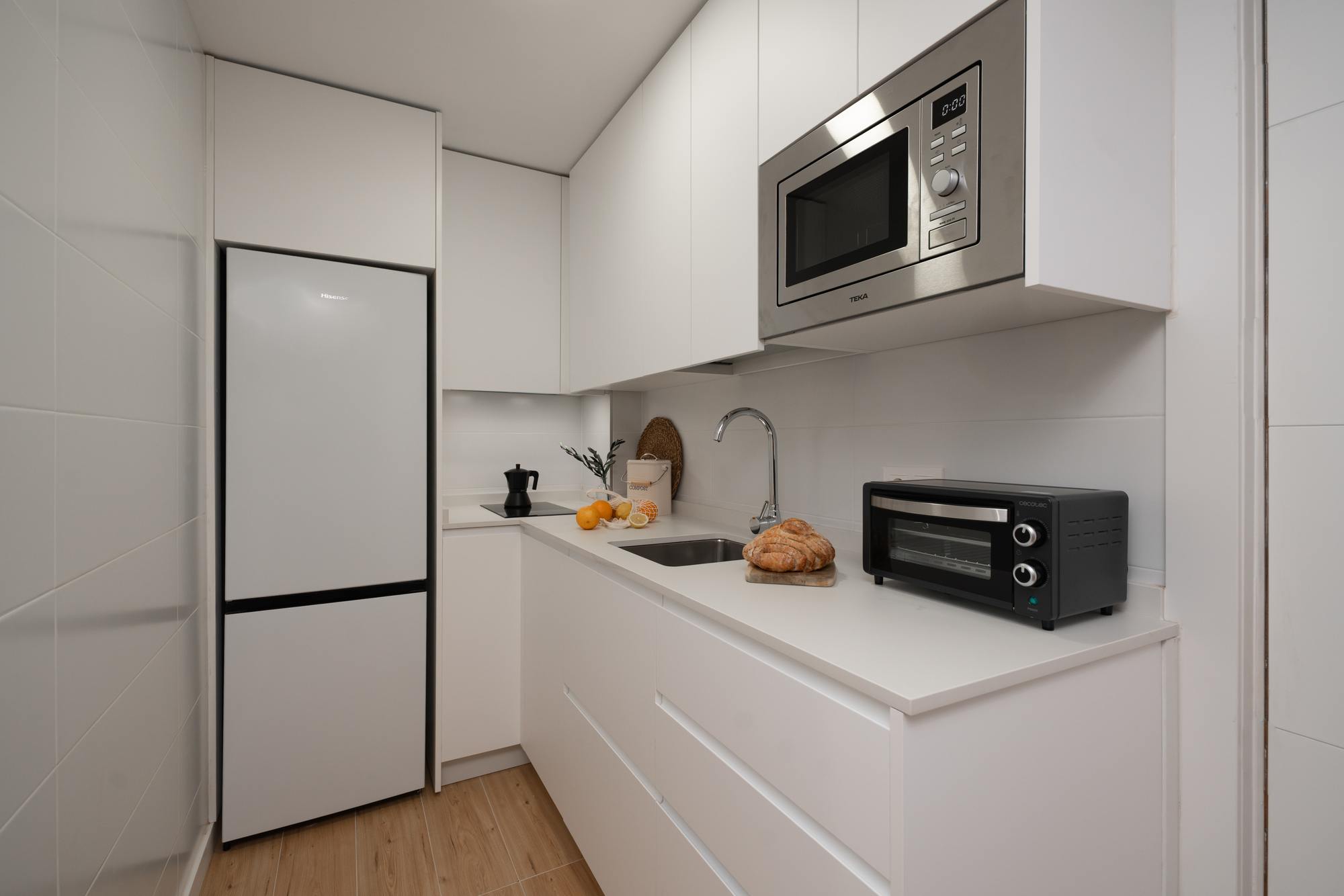 living - Piso de 73m² en venta en Universidad, Madrid - gallery thumbnail - 10