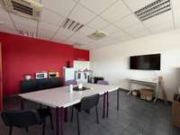 logistics - Entrepôt / Bureaux À Vendre - gallery thumbnail - 8