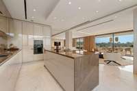 living - Piso de 961m² con 536m² terraza en venta en Milla de Oro - gallery thumbnail - 3