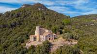 living - Castillo / palacio de 747m² en venta en La Selva, Girona - gallery thumbnail - 8