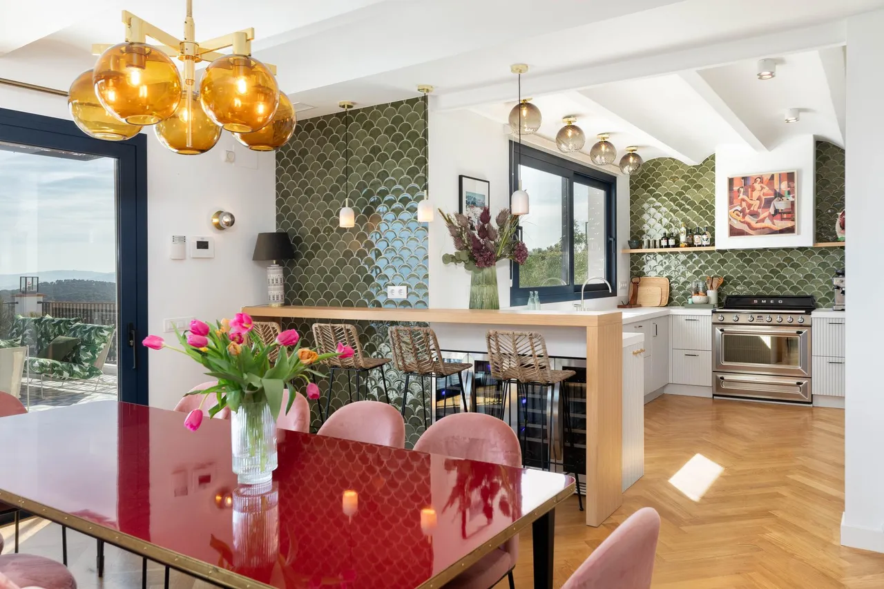 living - 459m² house / villa for sale in Calella de Palafrugell - gallery - 6
