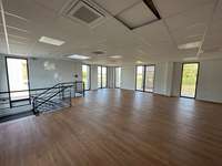 logistics - Light Industrial Premises / Offices For Rent - For Sale - gallery thumbnail - 7