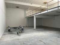 logistics - Activités / Bureaux À Louer - gallery thumbnail - 3