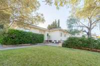 living - Casa / villa de 453m² en venta en La Eliana, Valencia - gallery thumbnail - 5