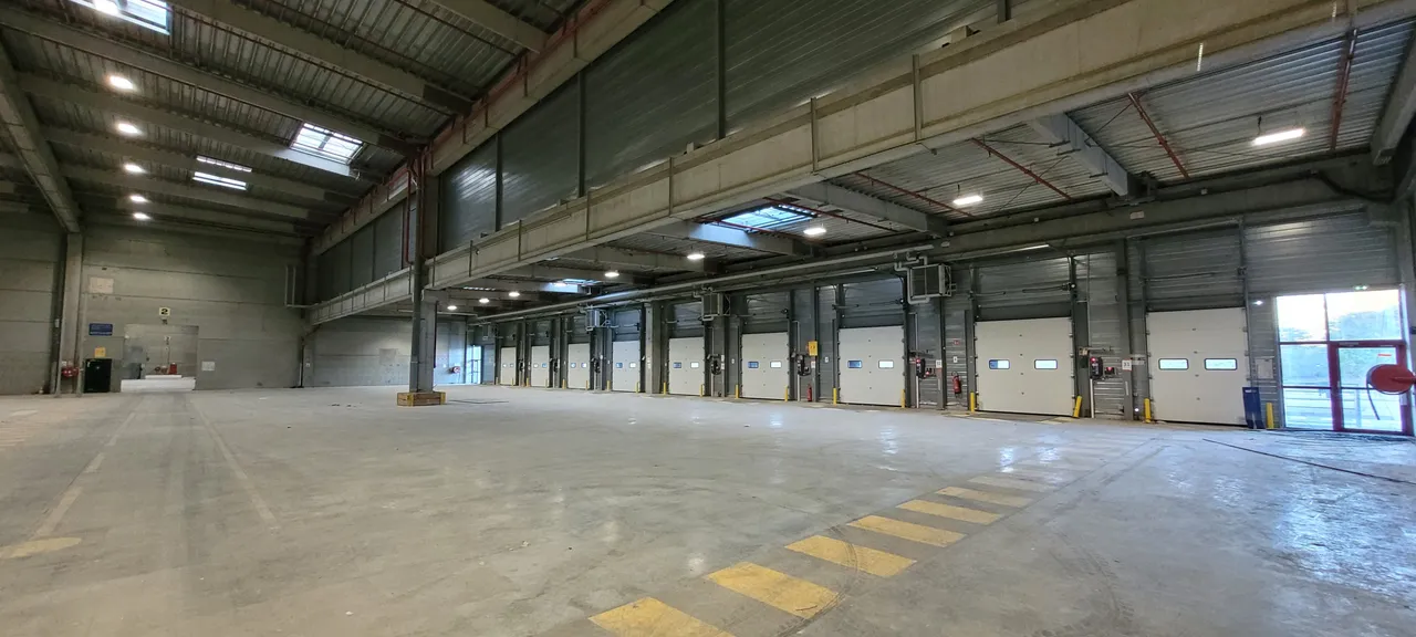 logistics - Entrepôt Logistique À Louer - gallery - 6