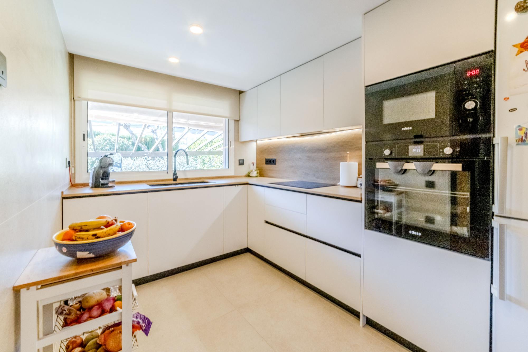 living - 187m² house / villa with 101m² garden for sale in Levantina - gallery thumbnail - 8