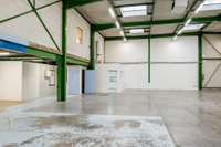 logistics - Light Industrial Premises / Offices For Rent - gallery thumbnail - 3