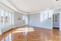 living - 350m² apartment for sale in Recoletos, Madrid - gallery thumbnail - 10