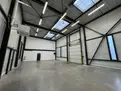 logistics - Activités / Bureaux À Louer - gallery thumbnail - 2