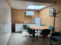 logistics - Activités / Bureaux À Vendre - gallery thumbnail - 7