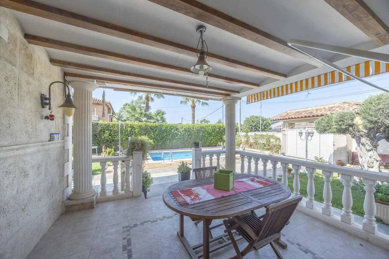 living - 430m² house / villa for sale in La Eliana, Valencia - gallery - 4