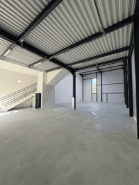 logistics - Light Industrial Premises / Offices For Rent - gallery thumbnail - 6