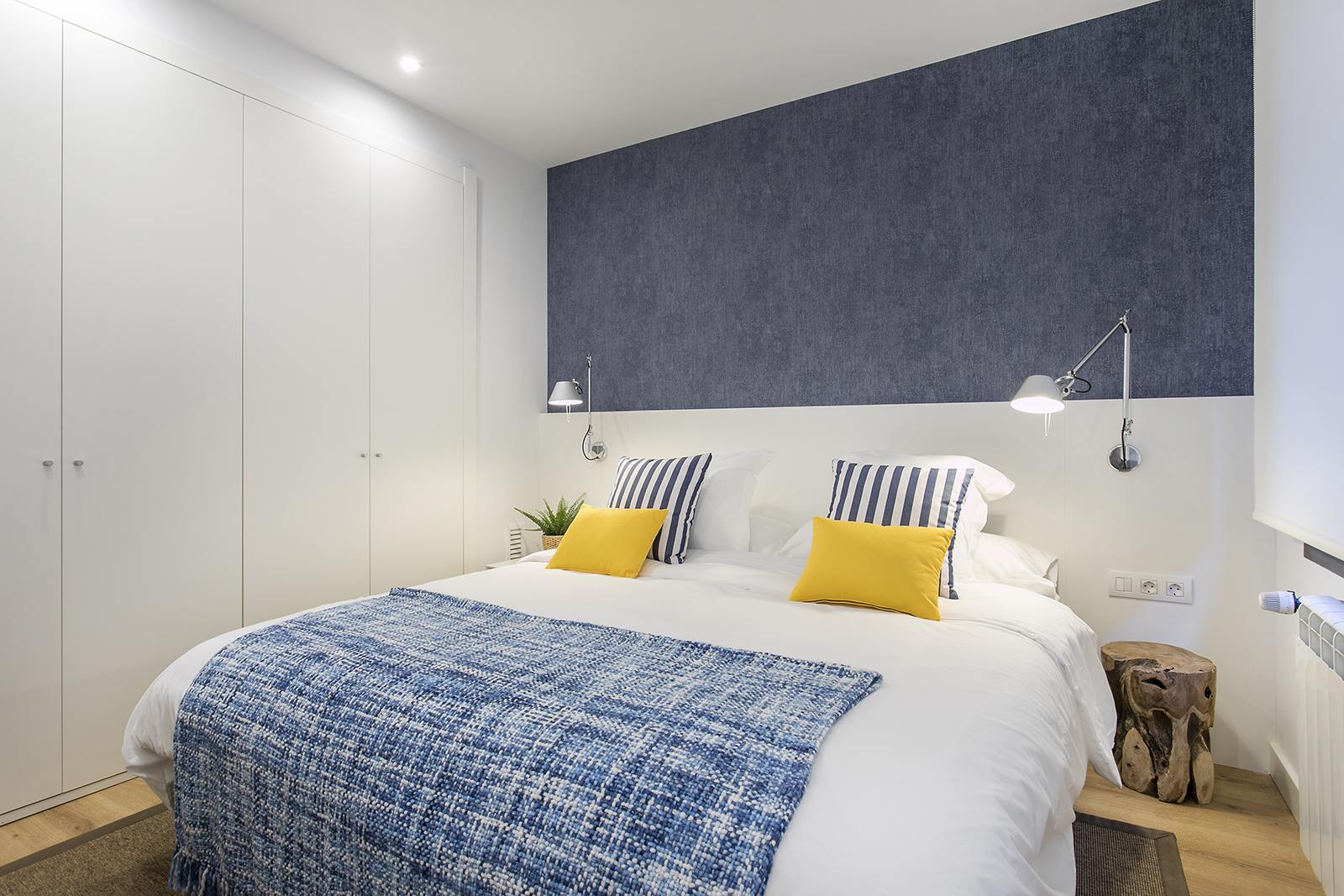 living - Piso de 51m² en venta en Barceloneta, Barcelona - gallery thumbnail - 4