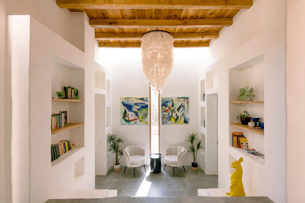 living - Casa / villa de 1,154m² en venta en Santa Eulalia - gallery - 6