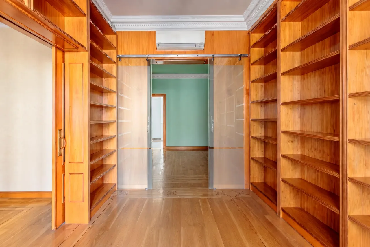 living - 253m² apartment for sale in Cortes / Huertas, Madrid - gallery - 5
