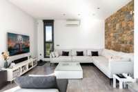 living - 510m² house / villa for sale in Bay of Roses, Costa Brava - gallery thumbnail - 8
