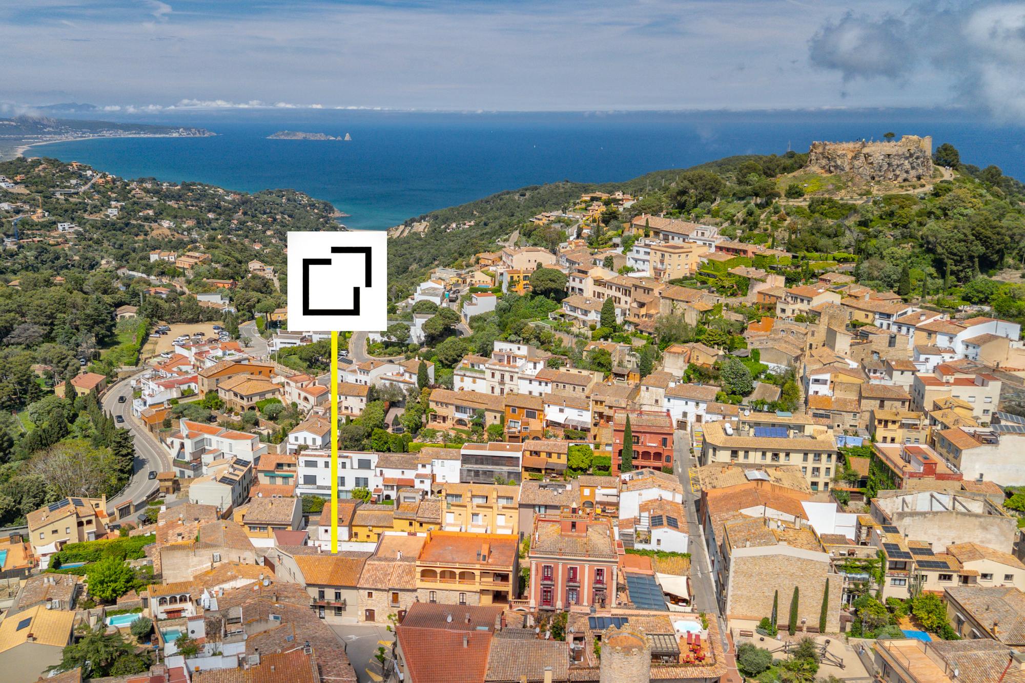 living - Casa / villa de 776m² en venta en Begur Centro, Costa Brava - featured