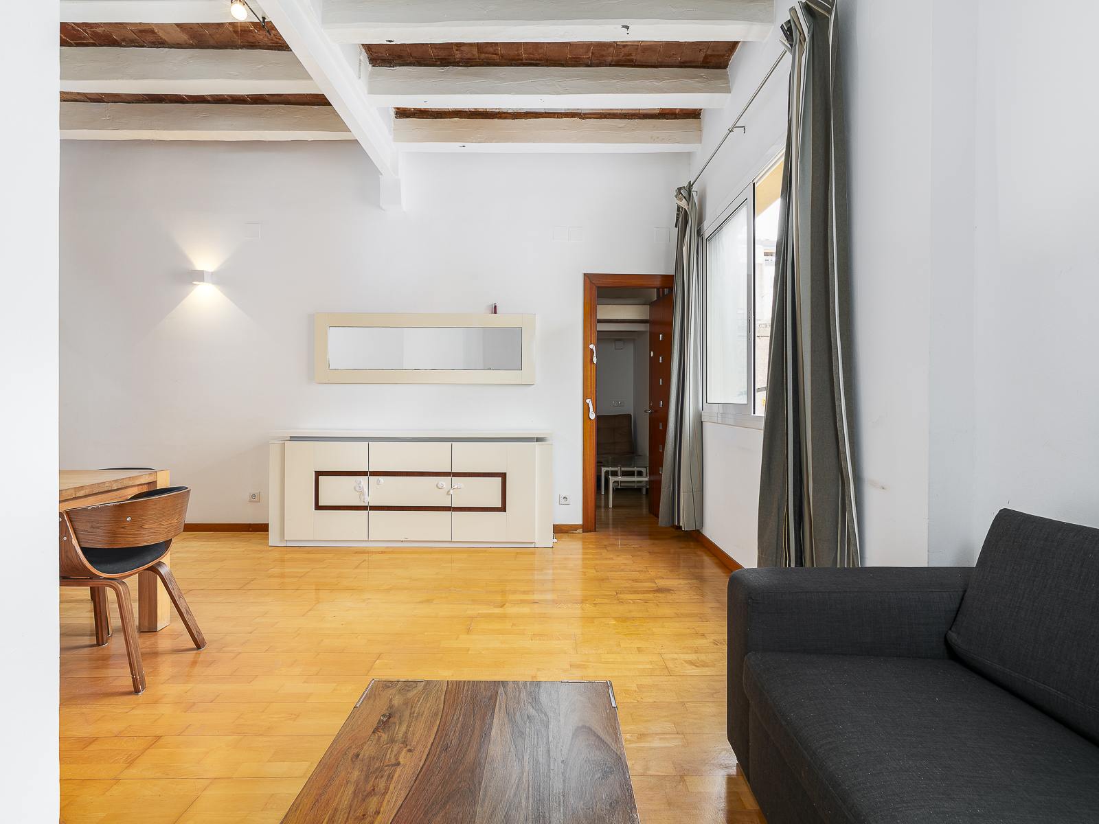 living - 68m² apartment for sale in Eixample Right, Barcelona - gallery thumbnail - 7