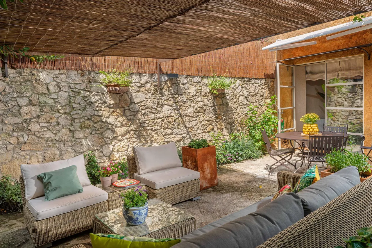 living - Casa rural de 196m² con 40m² de jardín en venta en Baix Empordà - gallery - 8