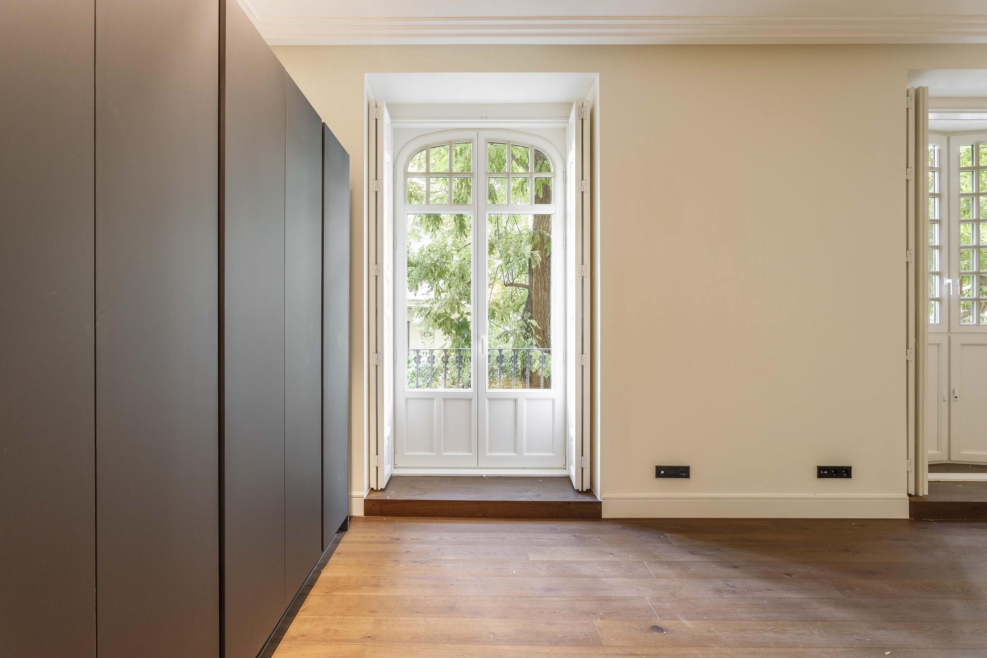 living - 193m² apartment for rent in Lista, Madrid - gallery thumbnail - 7