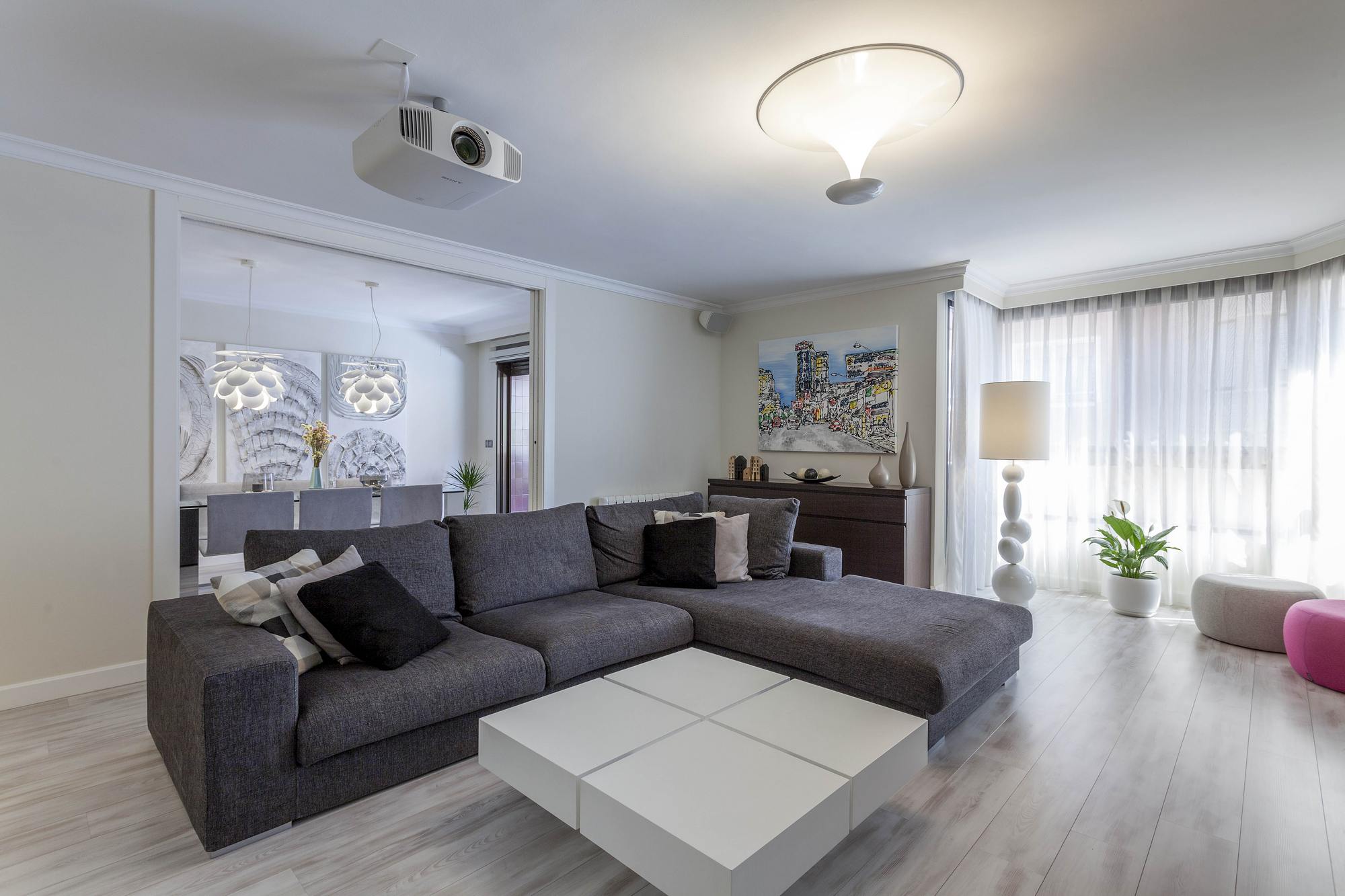 living - Piso de 259m² en alquiler en Extramurs, Valencia - featured