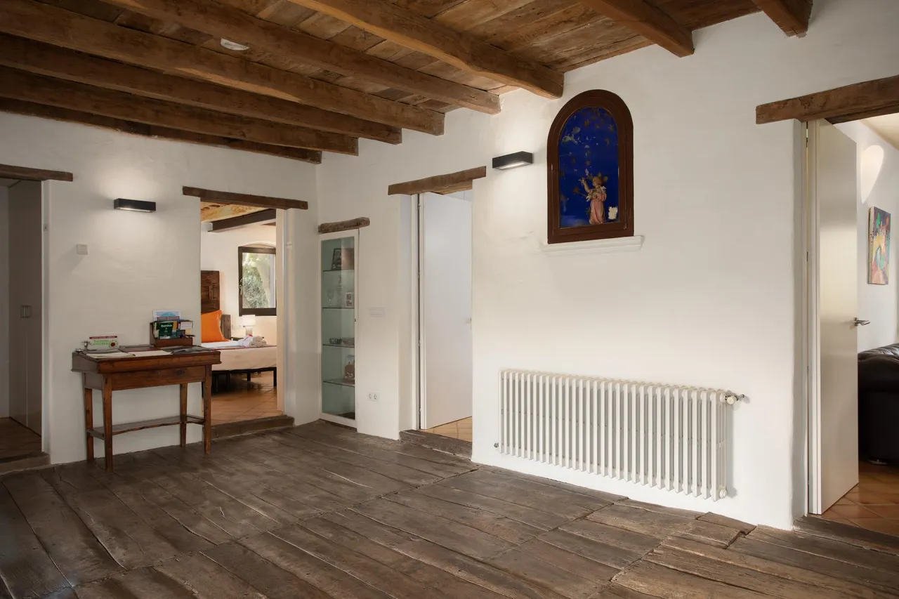 living - Casa rural de 607m² en venta en La Garrotxa, Girona - gallery - 8