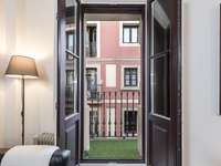 living - Piso de 87m² en venta en Gótico, Barcelona - gallery thumbnail - 3