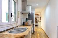 living - Piso de 75m² en venta en Barri Vell, Girona - gallery thumbnail - 6