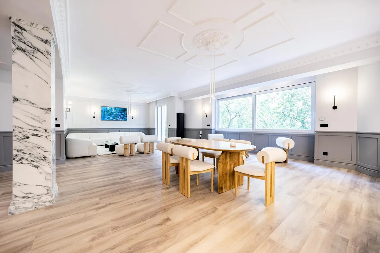 living - 265m² apartment for sale in Goya, Madrid - gallery - 3