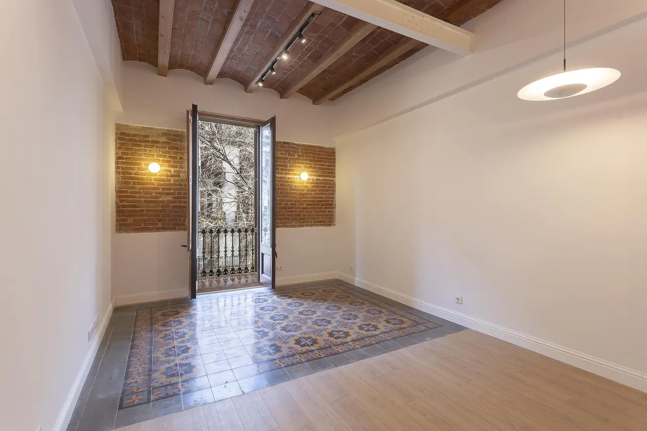 living - 84m² apartment for sale in Eixample Right, Barcelona - gallery - 2