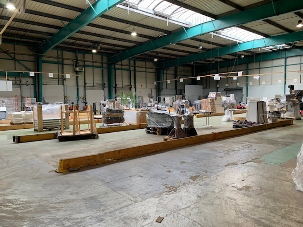 logistics - Activity Facility For Rent - gallery - 4
