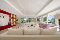 living - Casa / villa de 1,411m² con 761m² terraza en venta en Nueva Andalucía - gallery thumbnail - 3