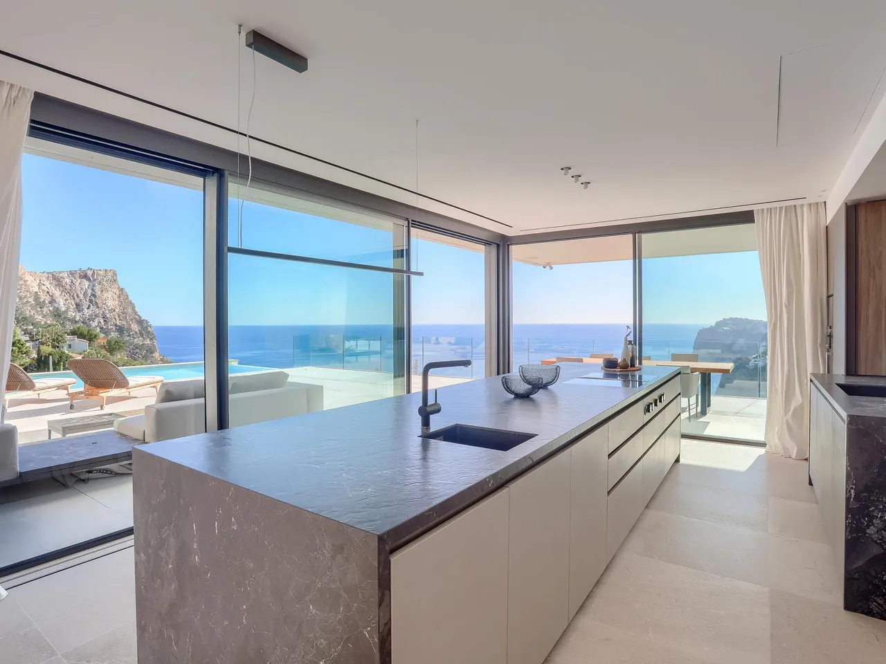 living - 708m² house / villa with 303m² terrace for sale in Port d'Andratx - gallery - 6