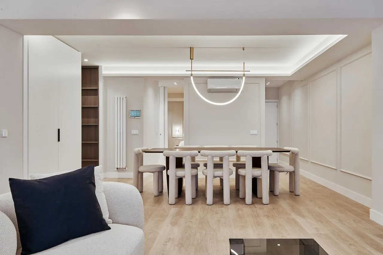 living - Piso de 168m² con 40m² terraza en venta en Castellana - gallery - 6