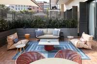 living - Piso de 80m² con 48m² terraza en alquiler en Eixample Derecho - gallery thumbnail - 1