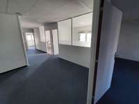 logistics - Light Industrial Premises / Offices For Rent - gallery thumbnail - 8
