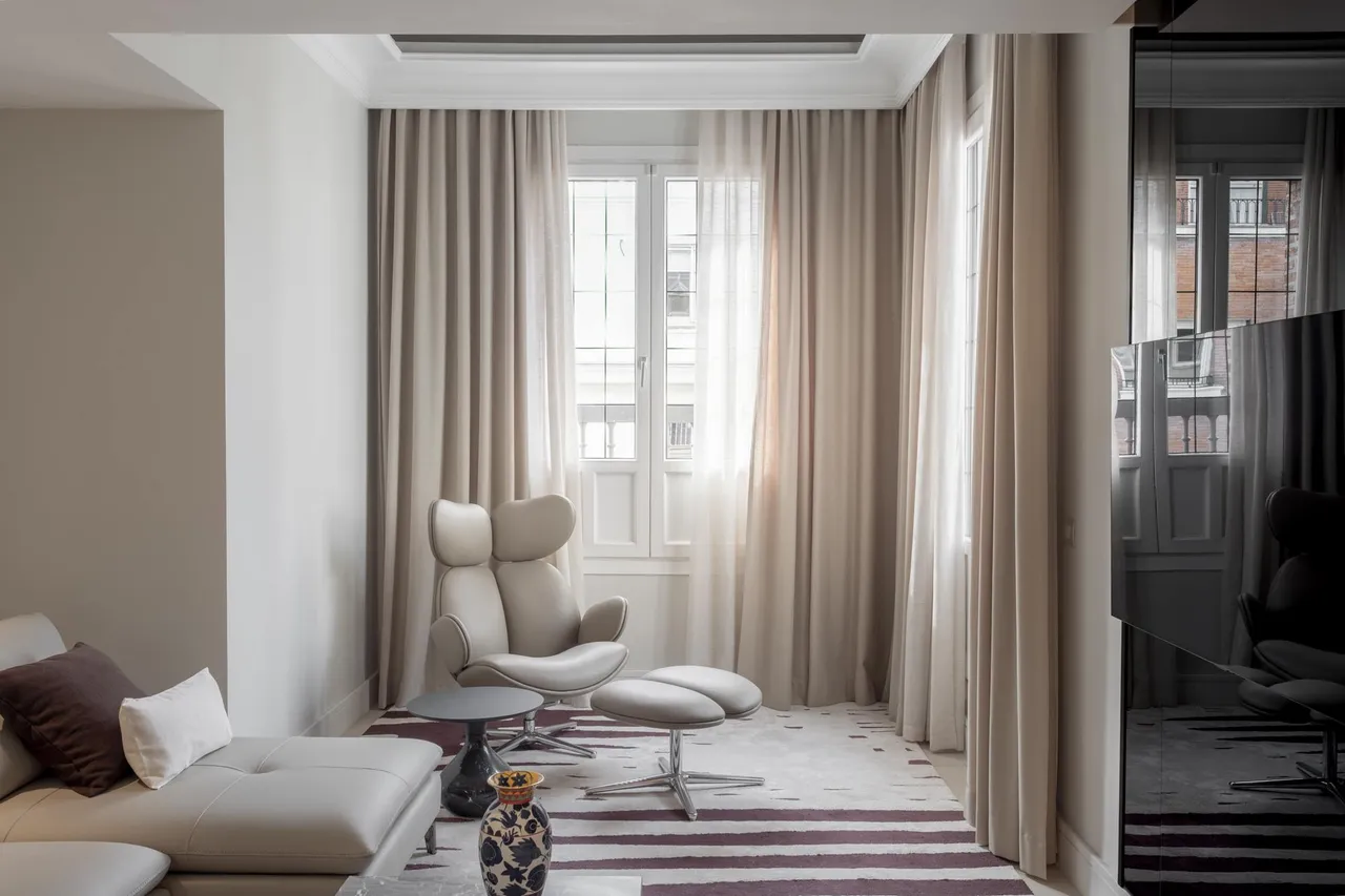living - Ático de 394m² con 61m² terraza en venta en Castellana - gallery - 3