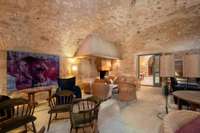 living - Castillo / palacio de 1,915m² en venta en Alt Empordà - gallery thumbnail - 10