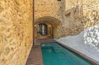 living - Casa rural de 355m² en venta en Baix Empordà, Girona - gallery thumbnail - 9