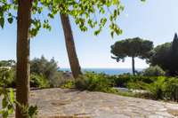 living - 731m² house / villa for sale in Premià de Dalt, Barcelona - gallery thumbnail - 5