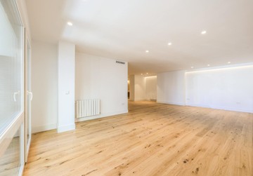 living - Piso de 196m² en venta en Argüelles, Madrid - featured